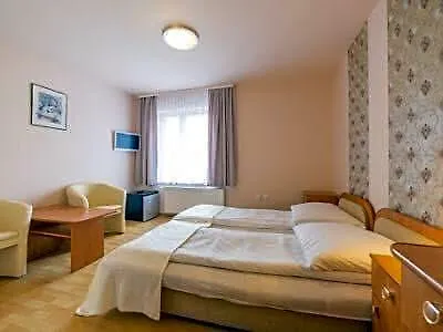 Tedi Bed & Breakfast 3*